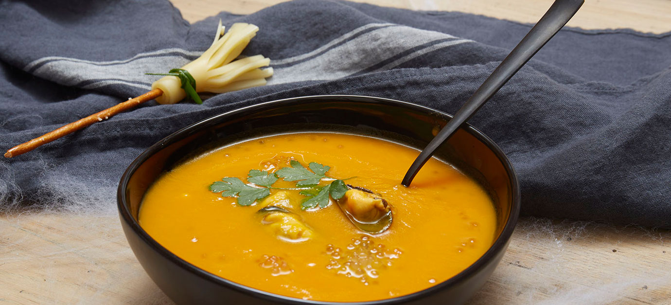 SITRAM recipe for creamy butternut squash soup with mussels