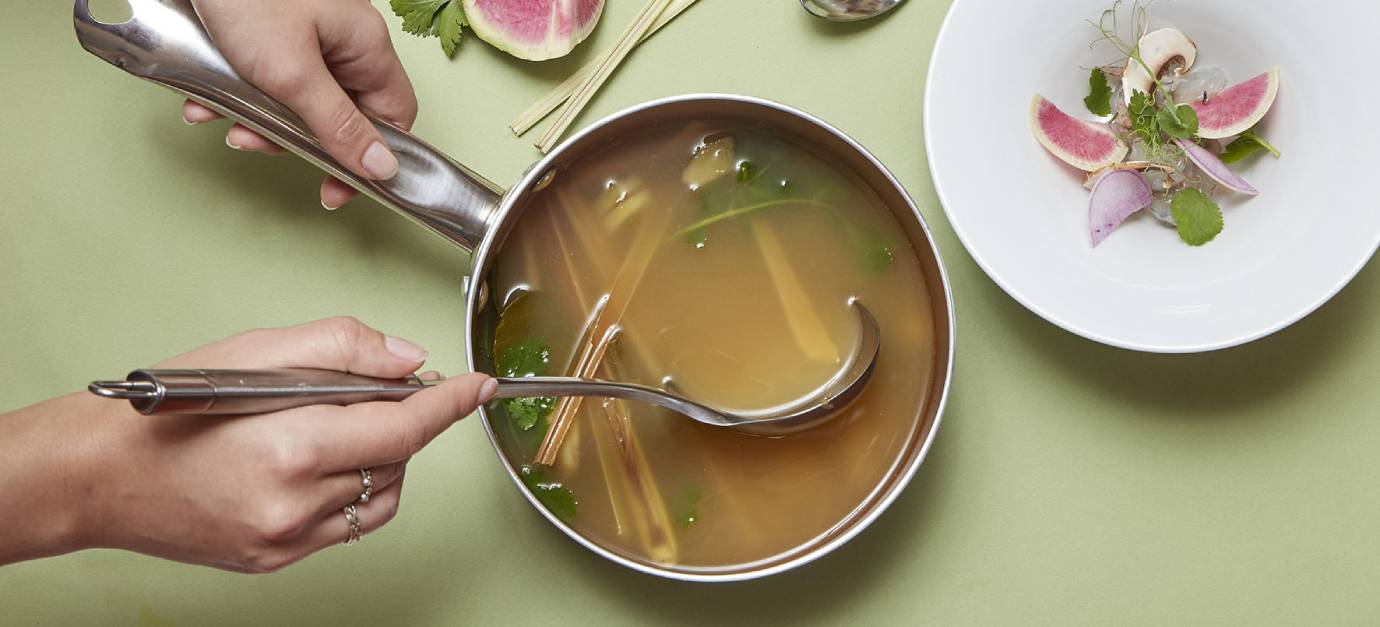 SITRAM recipe for lemongrass shrimp in detox soup
