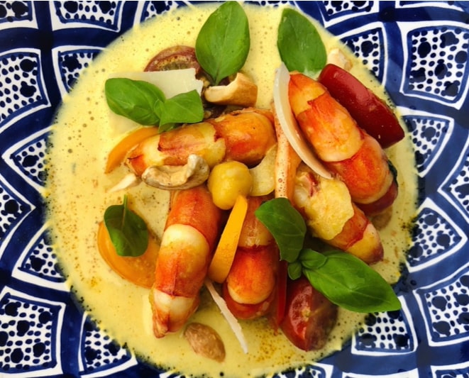 SITRAM recipe for fried shrimp with coconut milk, basil, cashews, and Parmesan cheese