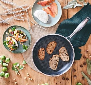 Recette de Toasts aux choux de Bruxelles et burrata par SITRAM